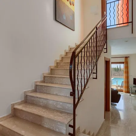 Villa Aphrodite Hills Junior Junior J003 Air Conditioning 2 Bedrooms Paphos